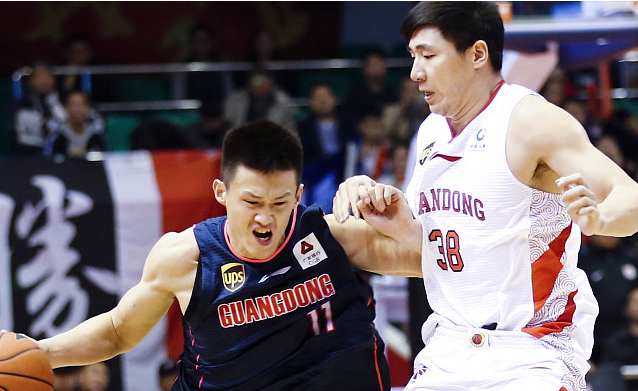 苏格兰队客场击败南特,豪取三分 苏格兰队客场击败南特,豪取三分