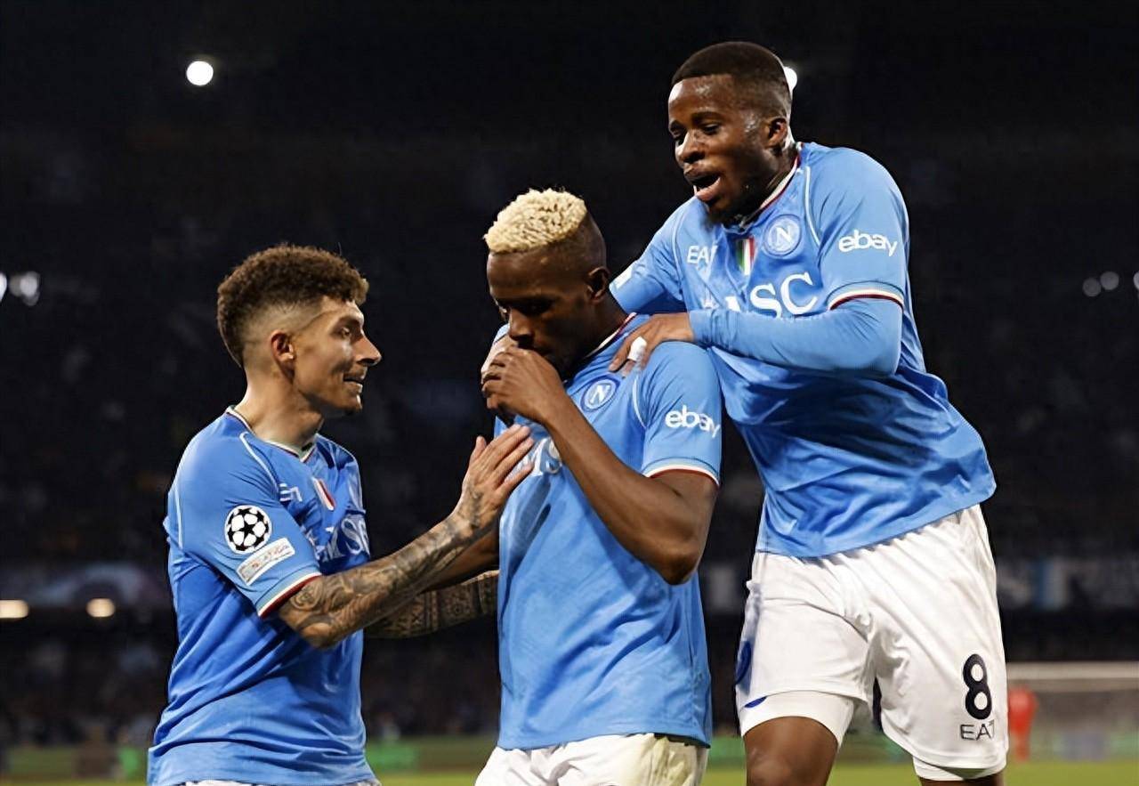 那不勒斯神奇逆转,打破对手防线的简单介绍 那不勒斯神奇逆转,打破对手防线的简单介绍