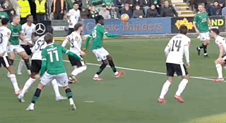 联赛中领头羊球队遭遇一场惨败 联赛中领头羊球队遭遇一场惨败