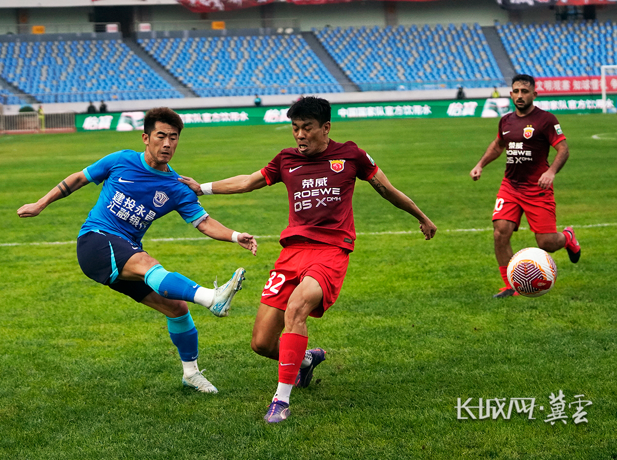 雄狮队球员竞技状态火爆,精神抖擞的简单介绍 雄狮队球员竞技状态火爆,精神抖擞的简单介绍