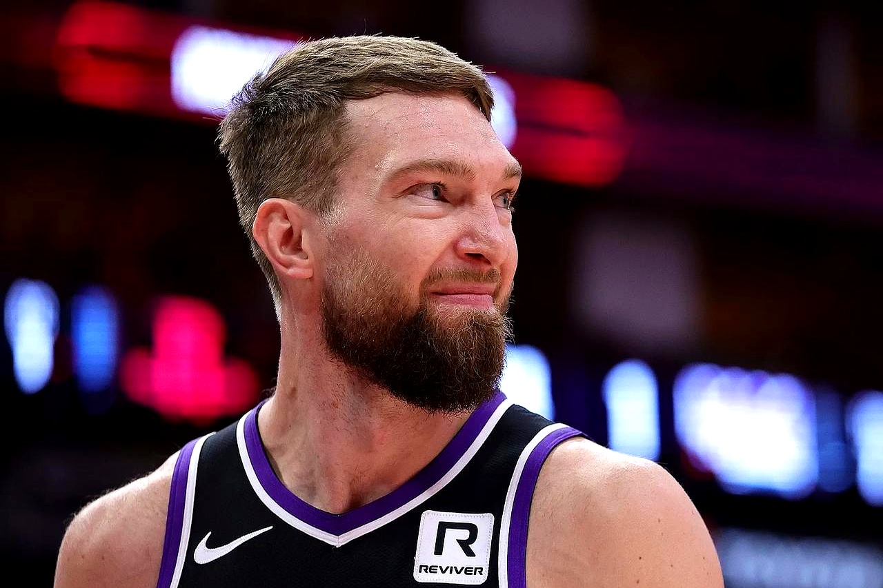 国王队老将复出助阵,球队士气大振的简单介绍 国王队老将复出助阵,球队士气大振的简单介绍