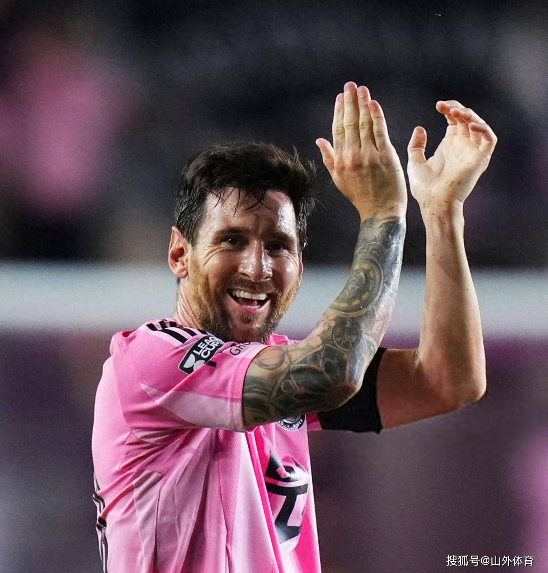 梅西梅开二度,巴萨横扫对手的简单介绍 梅西梅开二度,巴萨横扫对手的简单介绍