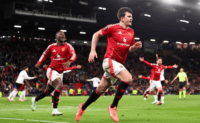 雷火电竞下载-曼联惊险获胜，实力稳步提升的简单介绍