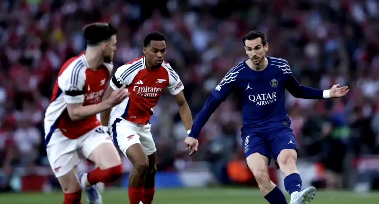 阿森纳遭遇四连败,危机重重的简单介绍 阿森纳遭遇四连败,危机重重的简单介绍