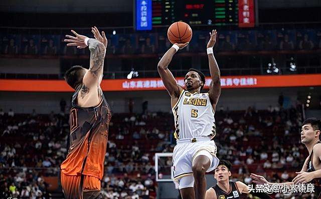 亚洲劲旅实现大逆转,庆祝胜利 亚洲劲旅实现大逆转,庆祝胜利