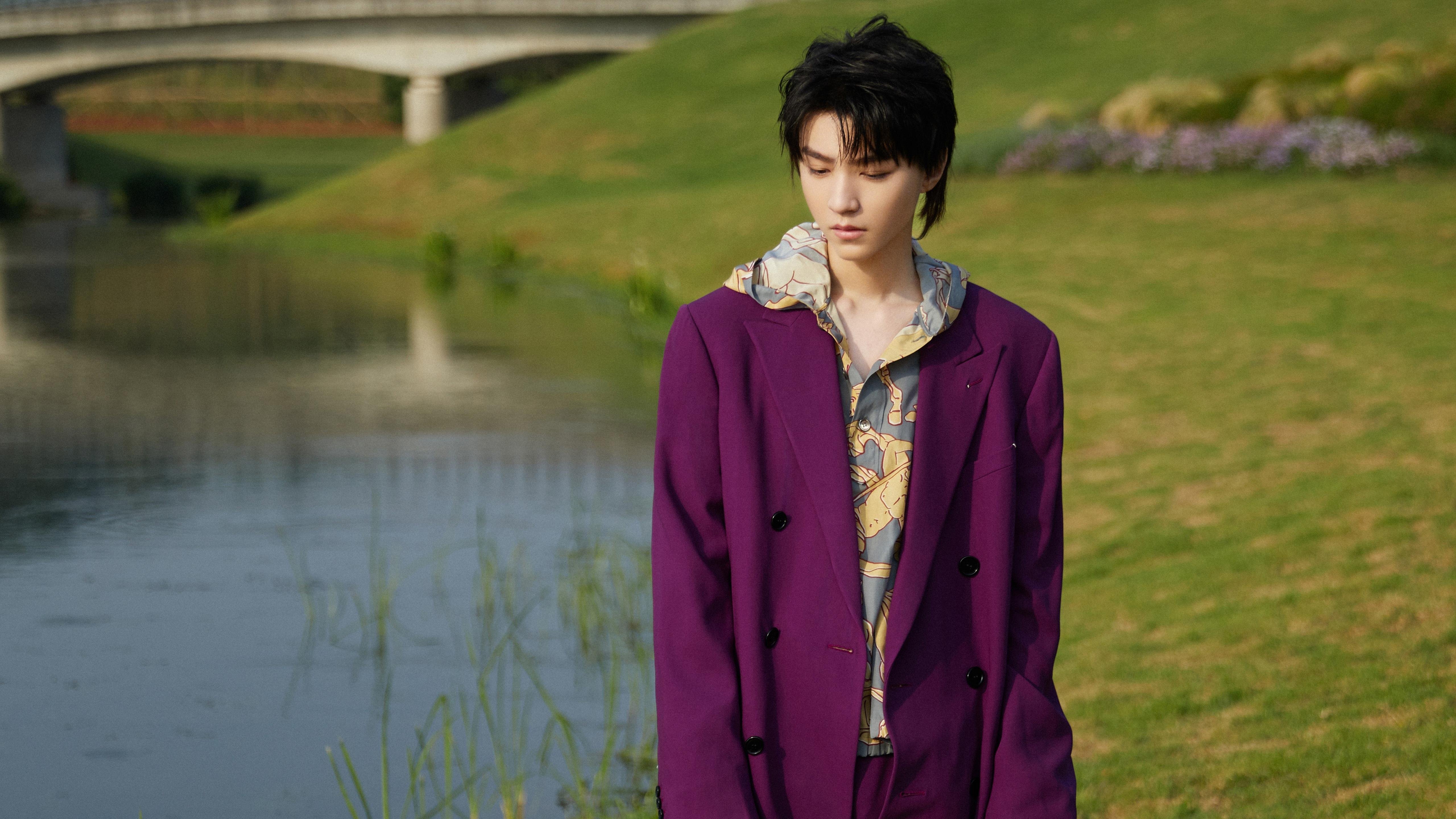 熔炉与冰原，阿尔及利亚喀麦隆的血脉贲张，映照范戴克的寂静王冠