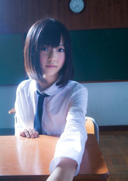 诗在速度的指尖,保罗之夜与赛道上永恒的红色诗篇