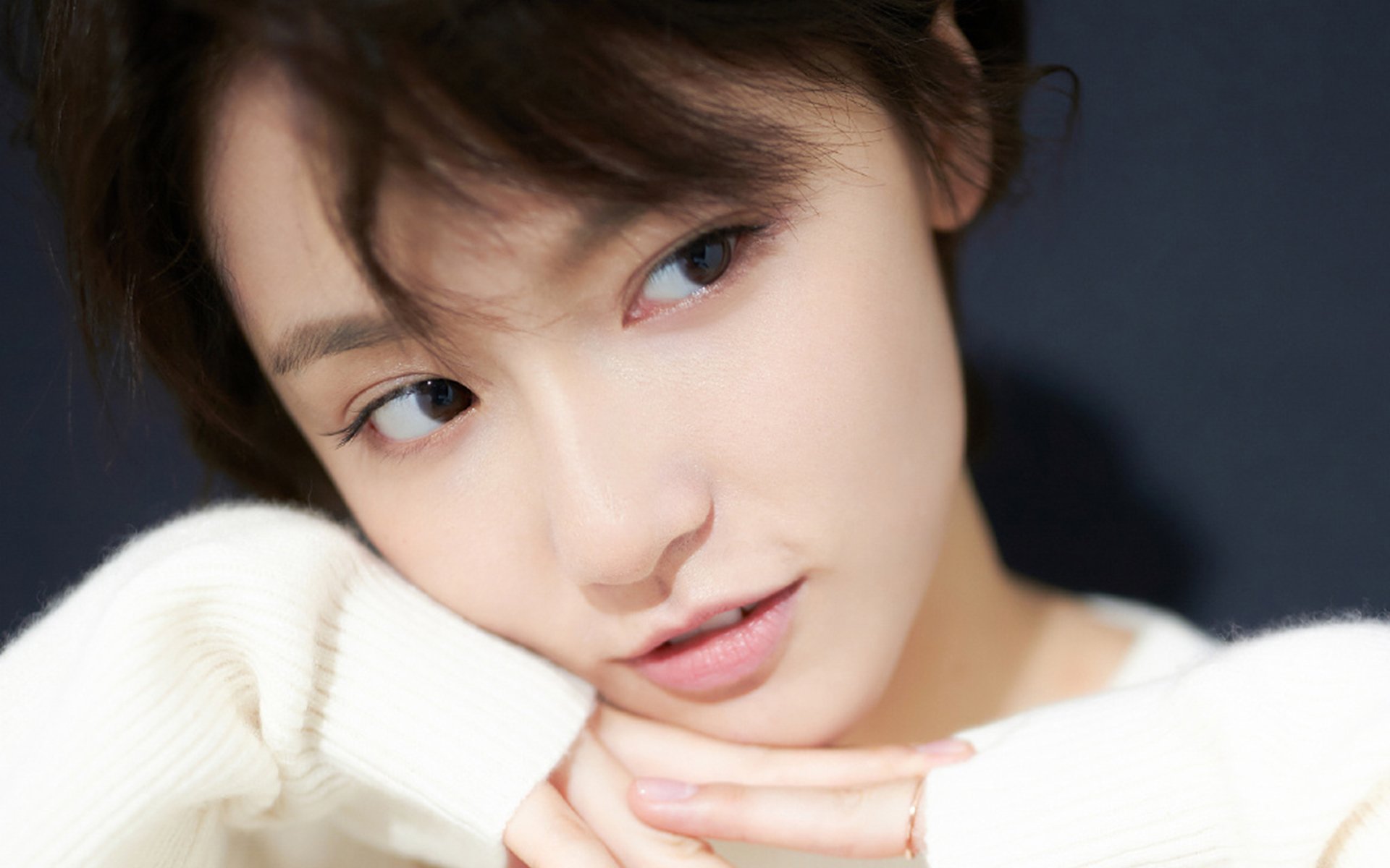 孤星独耀，2026世界杯A组关键战，登贝莱铁骑踏碎越南，波兰碾压式胜利书写唯一剧本